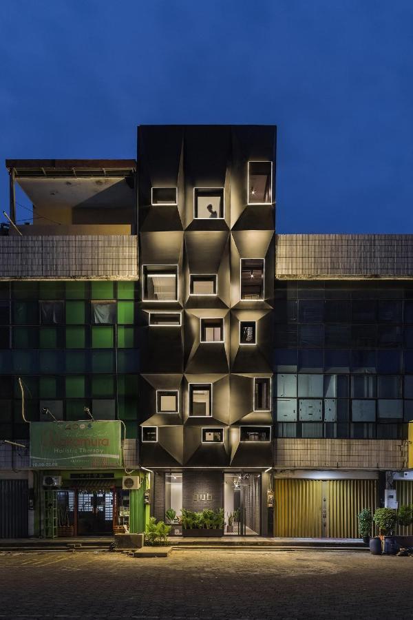 Qub Rooms Semarang Kültér fotó